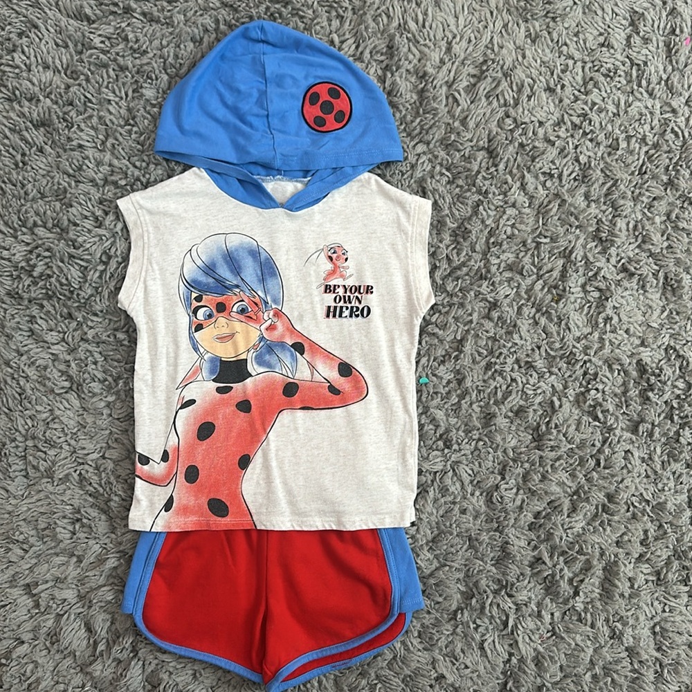 Hooded Lady Bug set